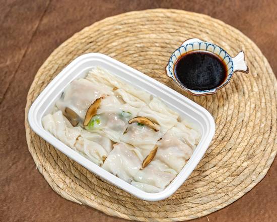 A8. Mushroom and Minced Chicken 香菇鸡肉肠粉